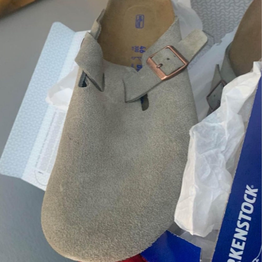 brand new boston taupe birkenstocks